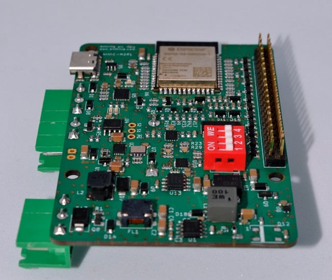 Placa de circuito del controlador Antilla.